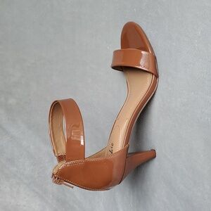 STYLE & CO Paycee Caramel Brown Patent Ankle Strap Dress Sandals SIZE: 7M
